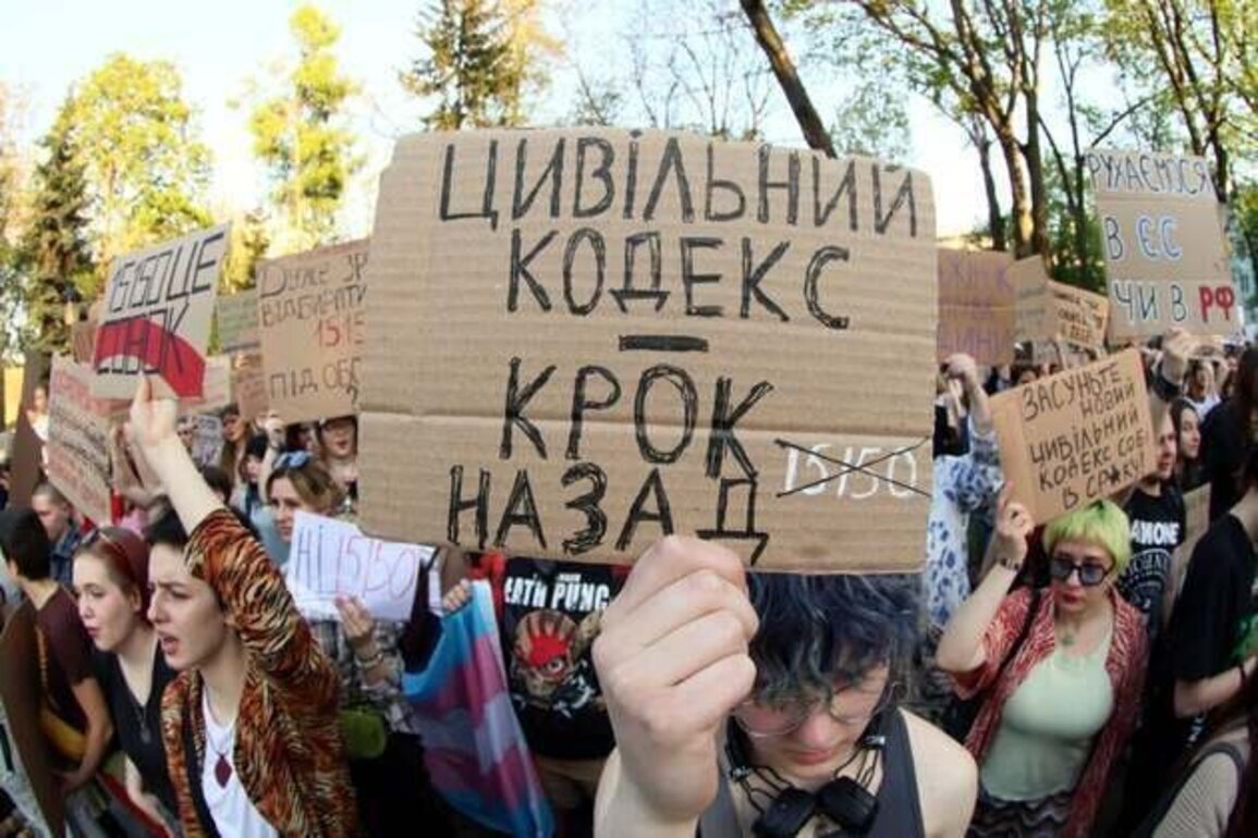Ukraine's Proposed Legislation Threatens Rights