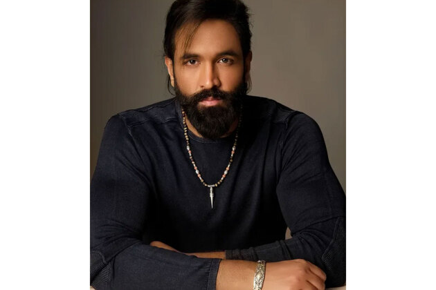 "No child should grow up hearing sound of war," Vishnu Manchu reveals family's scary experience in Dubai amid Middle East tensions