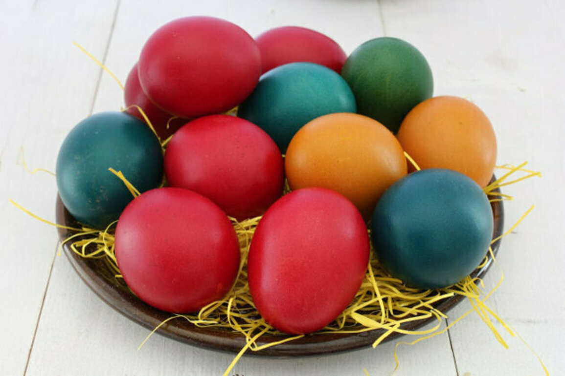 In Bulgaria Easter Eggs Are Traditionally Dyed on Maundy Thursday