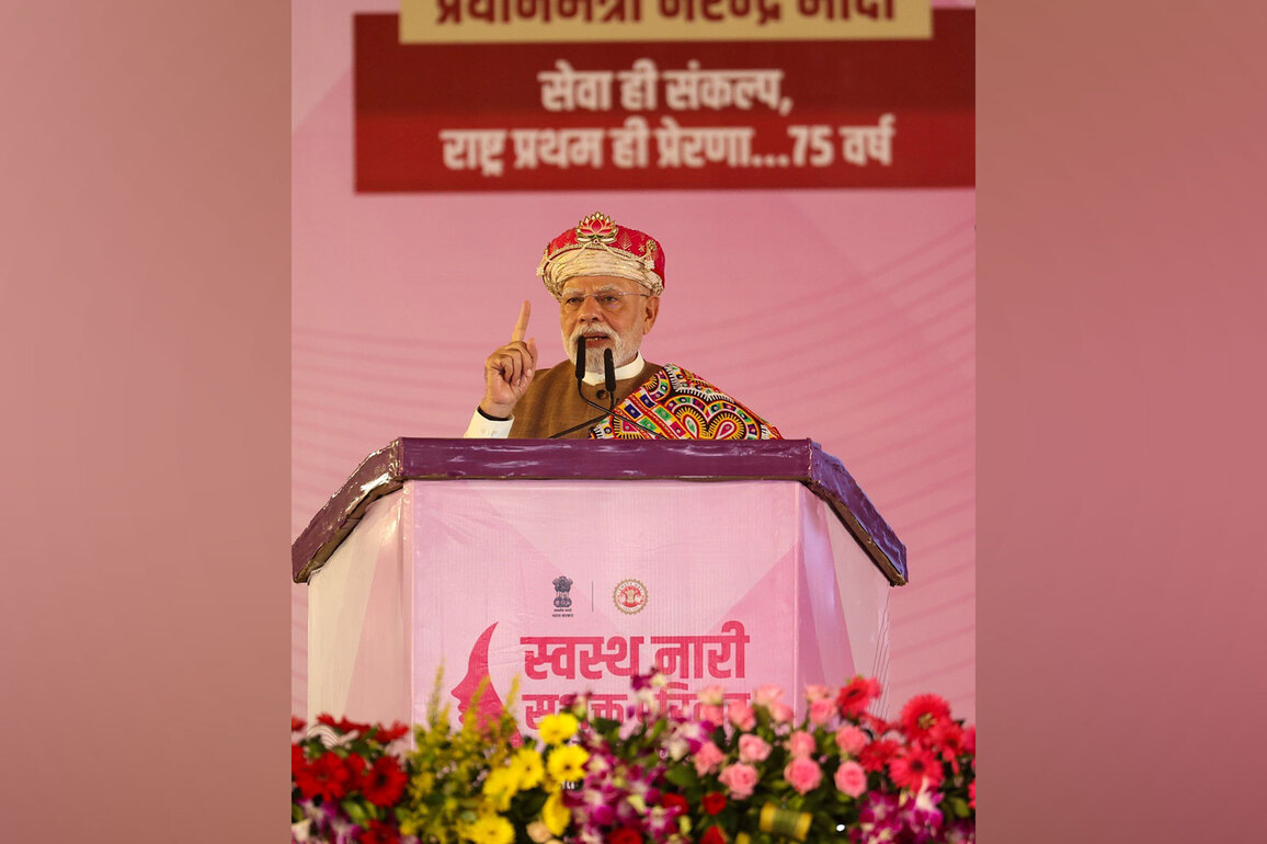 PM Modi launches 'Swasth Nari, Sashakt Parivar Abhiyaan' and 8th Rashtriya Poshan Maah in MP's Dhar
