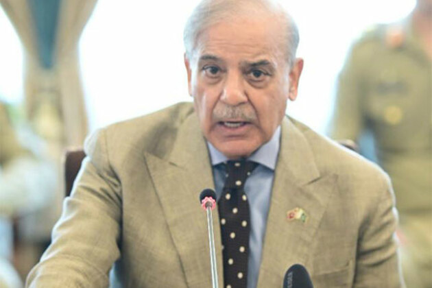 Under pressure after India's strong stand, Pakistan closes airspace for Indian airlines, announces face-saving countermeasures