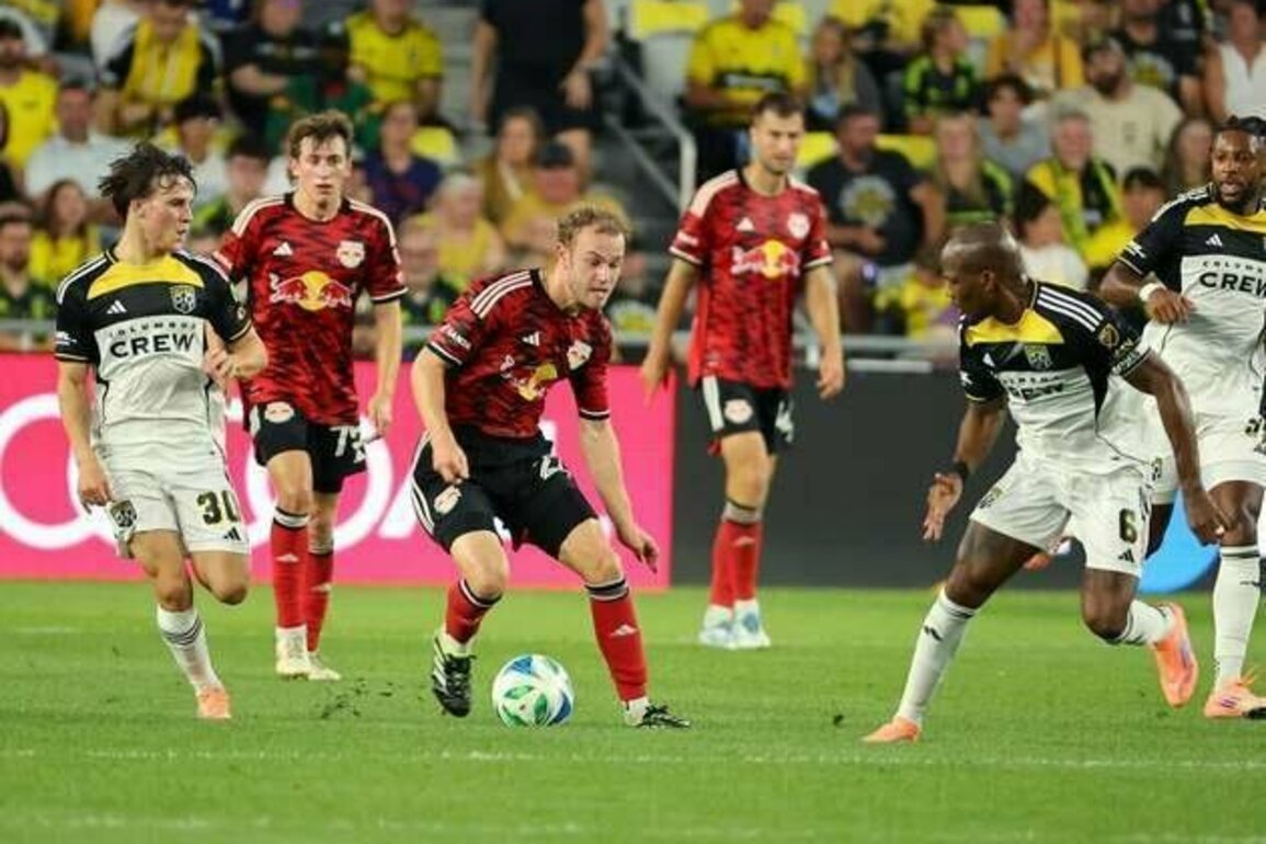 Crew move up two spots, finish 7th in East with win over Red Bulls