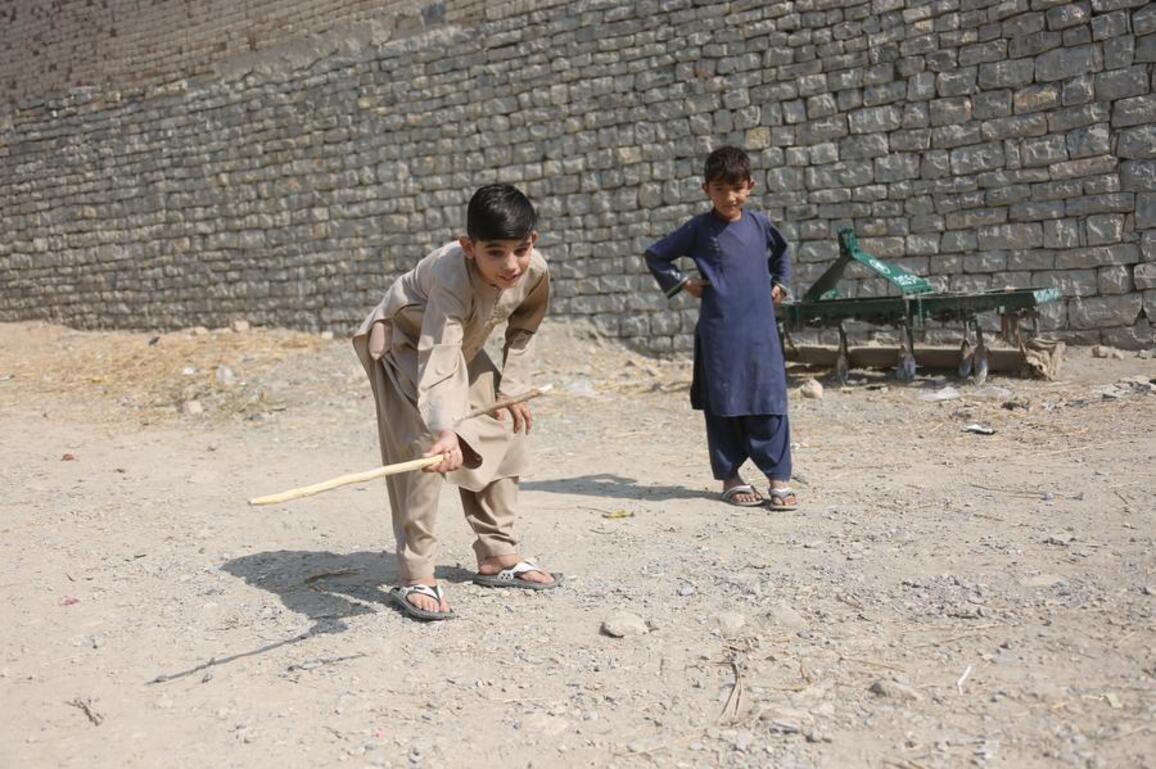 China returns heartbeat for Afghan child