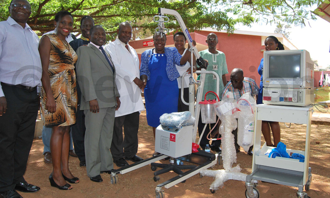 Nsambya Hospital receives sh1.4b cancer equipment Nsambya Hospital receives sh1.4b cancer equipment