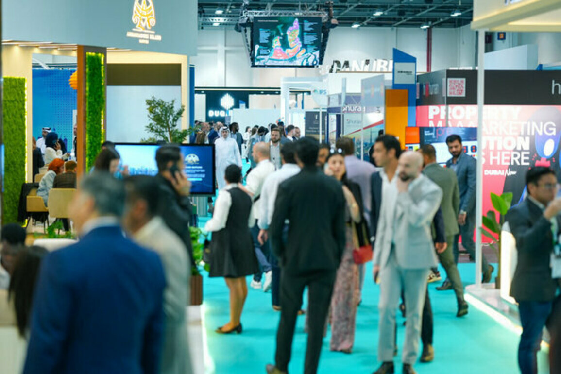 DLD signs 11 agreements at IPS 2025