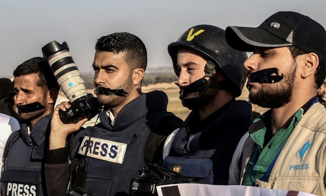 Palestinian journalist shot at Gaza protest dies of wounds: family Palestinian journalist shot at Gaza protest dies of wounds: family