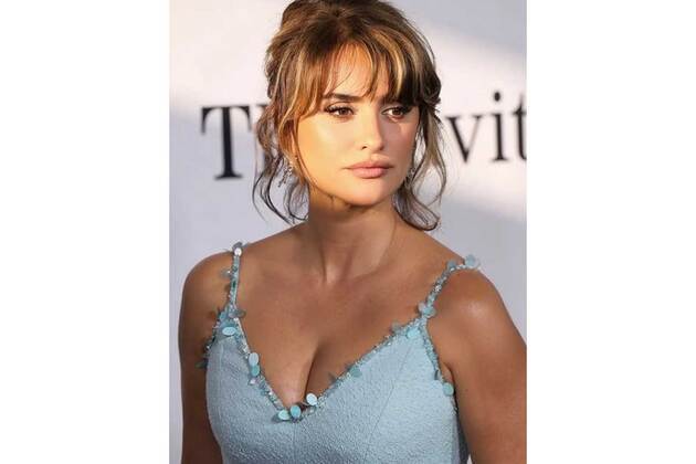 Penelope Cruz, Javier Bardem's 'Bunker' receives 16-minute standing ovation at Venice Film Festival