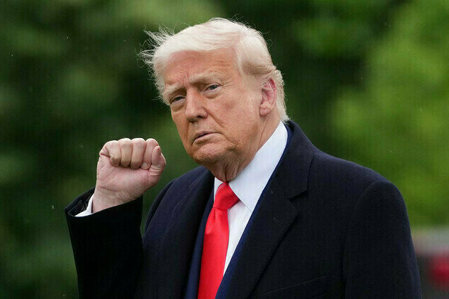 Trump agrees to delay EU tariffs