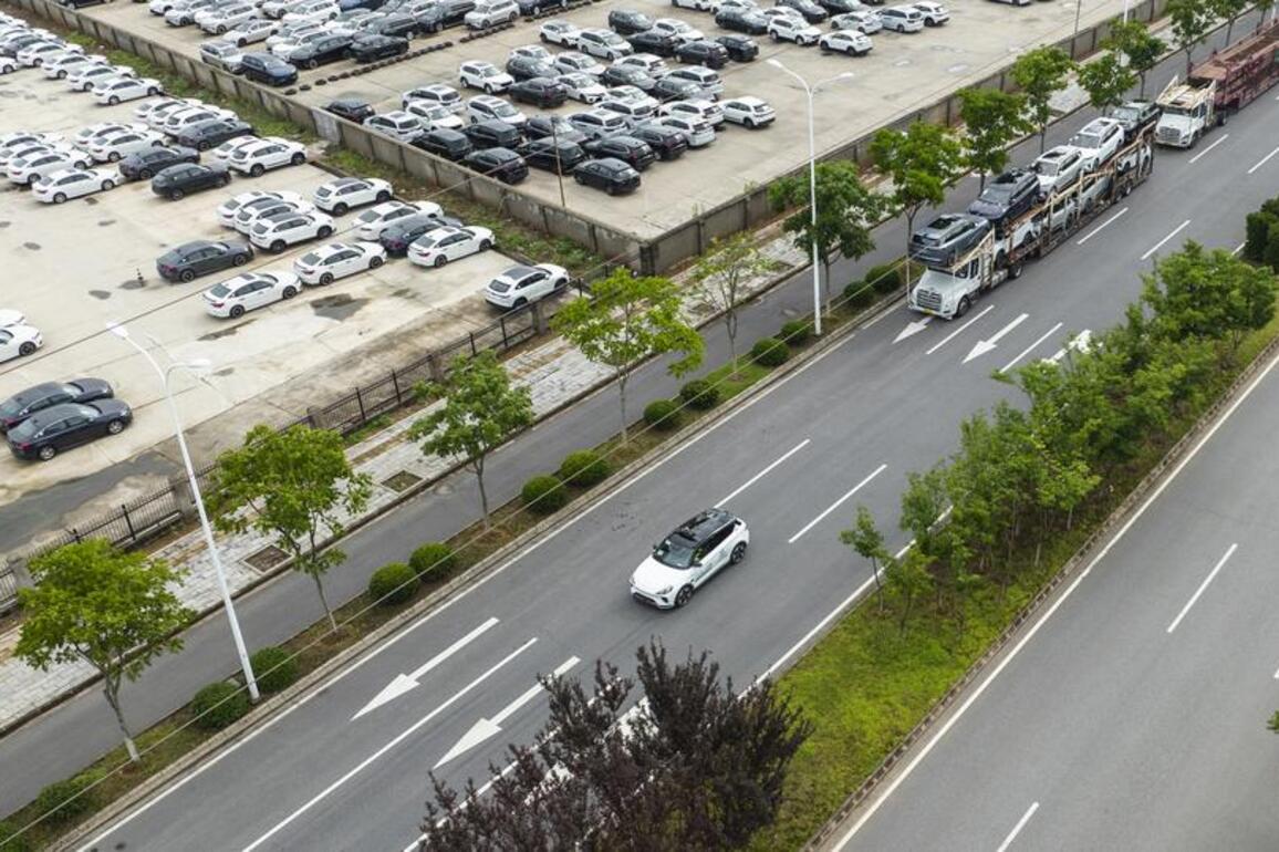 Abu Dhabi tests driverless taxi services in partnership with Chinese company