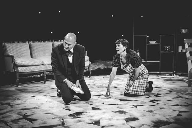 Confronting art and love as the Nazis close in  The Forward