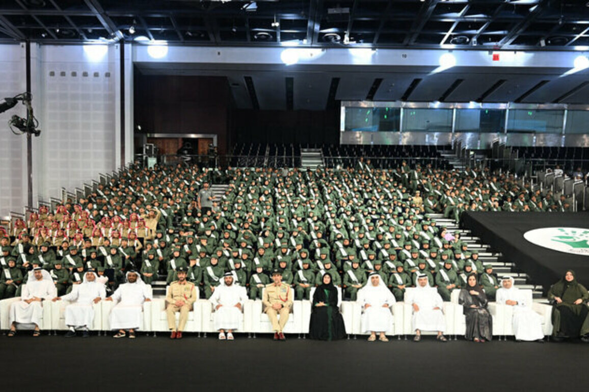 Dubai Police celebrate graduation of 922 students from summer programme