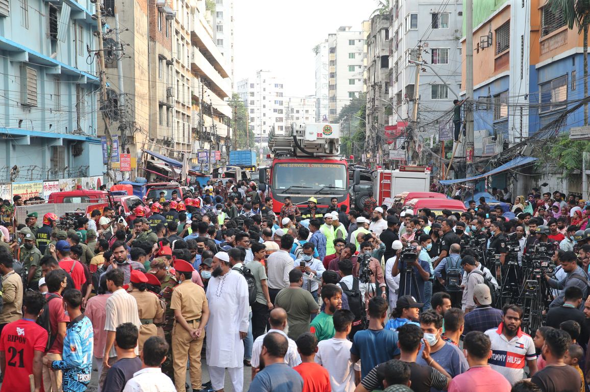 BANGLADESH-DHAKA-CHEMICAL WAREHOUSE-GARMENT FACTORY-FIRE