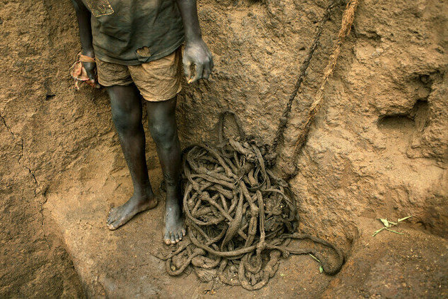 Dozens killed in DR Congo mine bridge collapse  authorities 