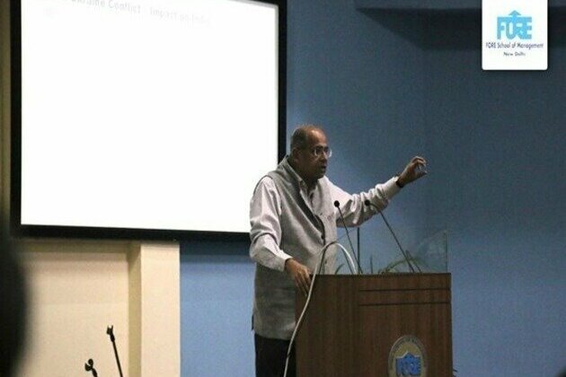 Special Lecture on "Economic Relations among Nations: Can it Avert the Impending Economic Crisis" organized by FORE School of Management