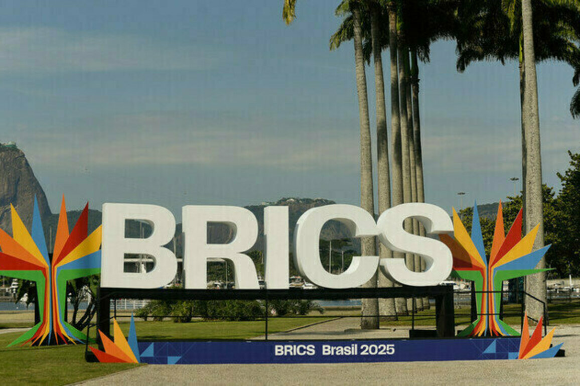 Russian foreign minister speaks at BRICS summit