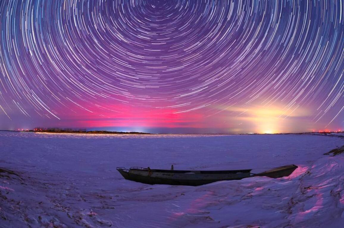 Stunning winter starry sky in northernmost China