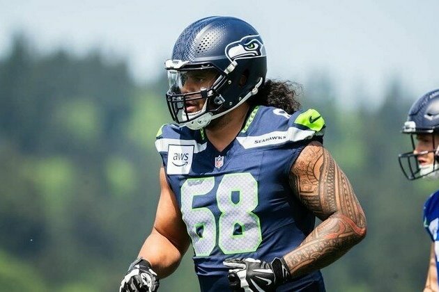 Seahawks Sign T Luke Felix-Fualalo