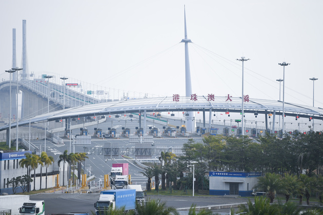CHINA-HONG KONG-ZHUHAI-MACAO BRIDGE-100 MLN TRIPS (CN)