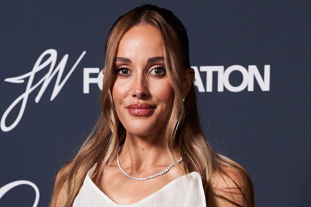 Bec Judd like you have never seen her before! AFL WAG strips down to racy lingerie
