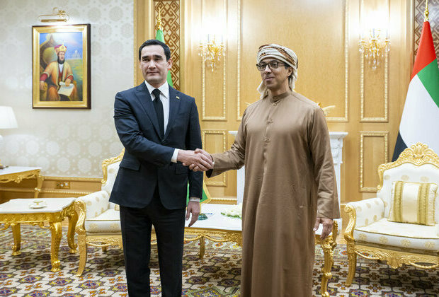 Mansour bin Zayed meets President of Turkmenistan in Ashgabat