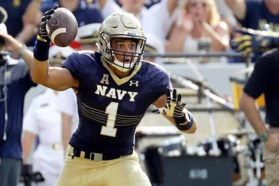 'It's a War': Ravens Who've Played in Army-Navy Rivalry Recount Game