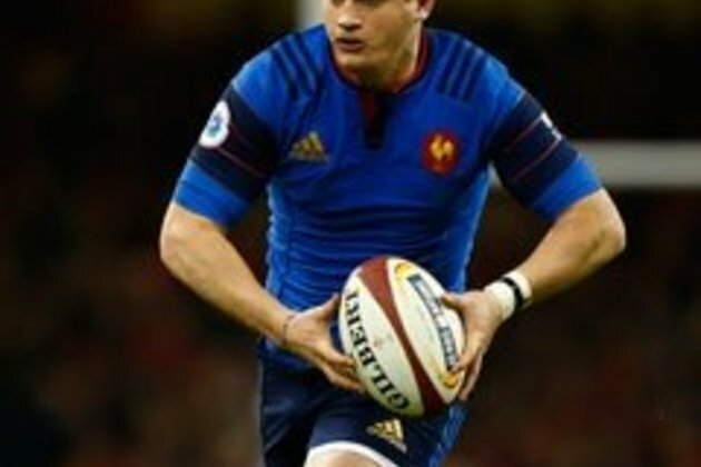 France flyhalf leaves Stade Francais