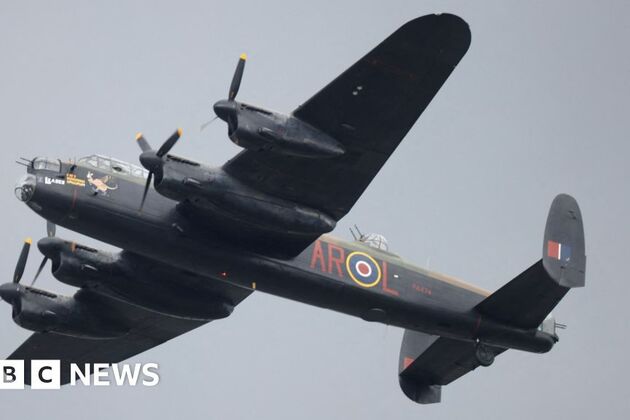 BBMF Lancaster sends emergency alert after suffering engine issue