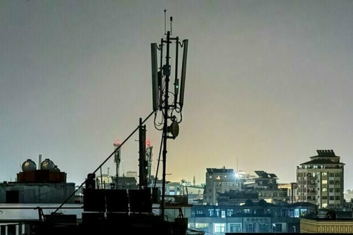 Communications Restored In Afghanistan After 2-Day Blackout