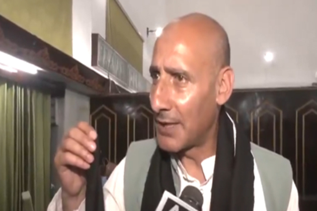 "Attack on secularism, federalism...": Congress MLA Irfan Hafeez Lone on Waqf Amendment Act