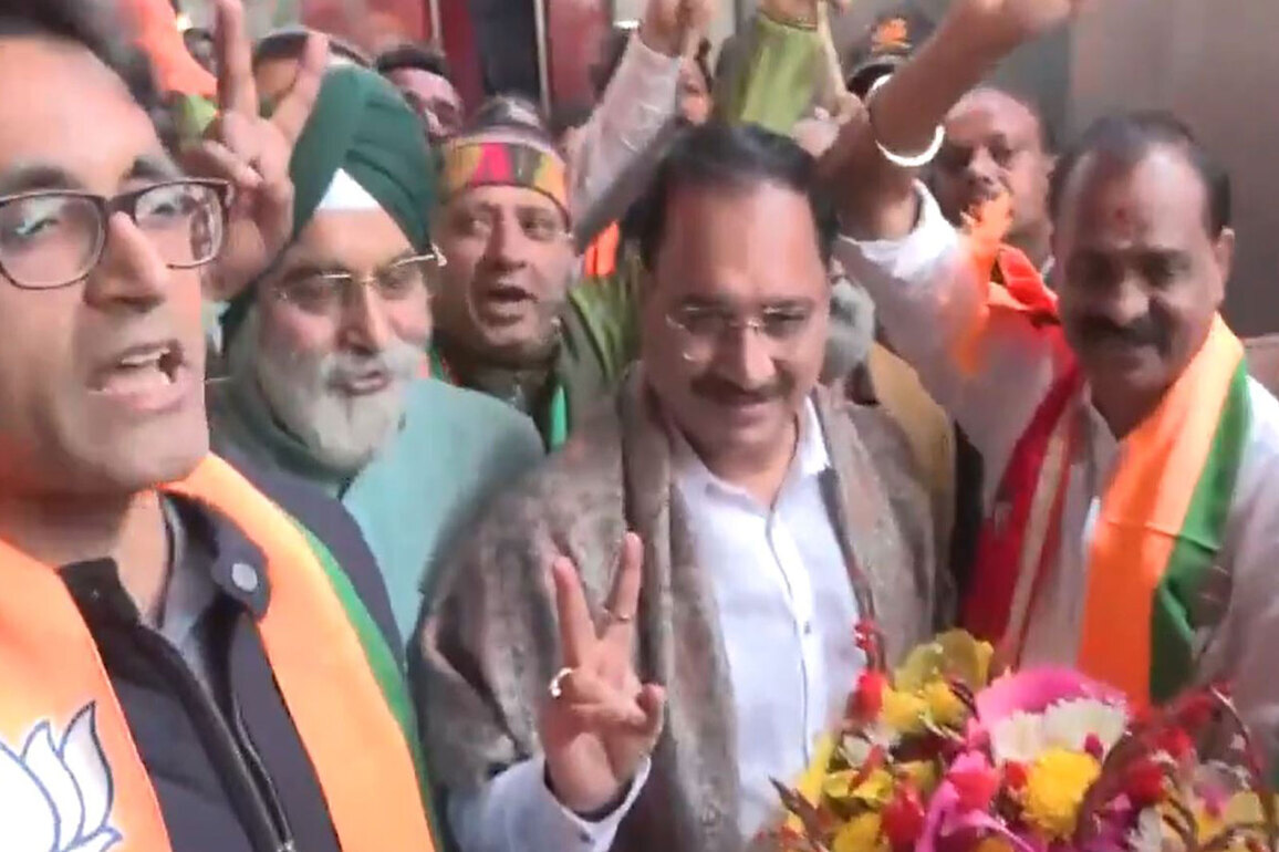 Delhi BJP welcomes newly elected councillors from Kerala in Delhi