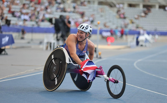 鶹Ů podcast: Paralympian Sammi Kinghorn on the farm injury which changed her life