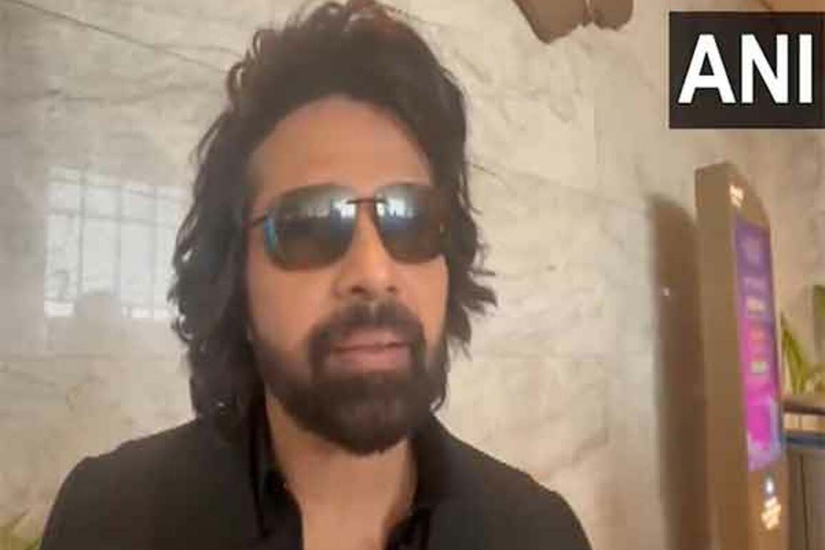 Singer Himesh Reshammiya praises PM Modi's'Vision' at WAVES