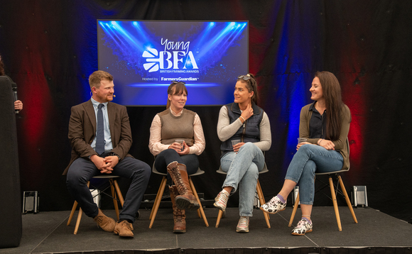 Ybfa 2025 fg yf awards f 083 580x358.jpg