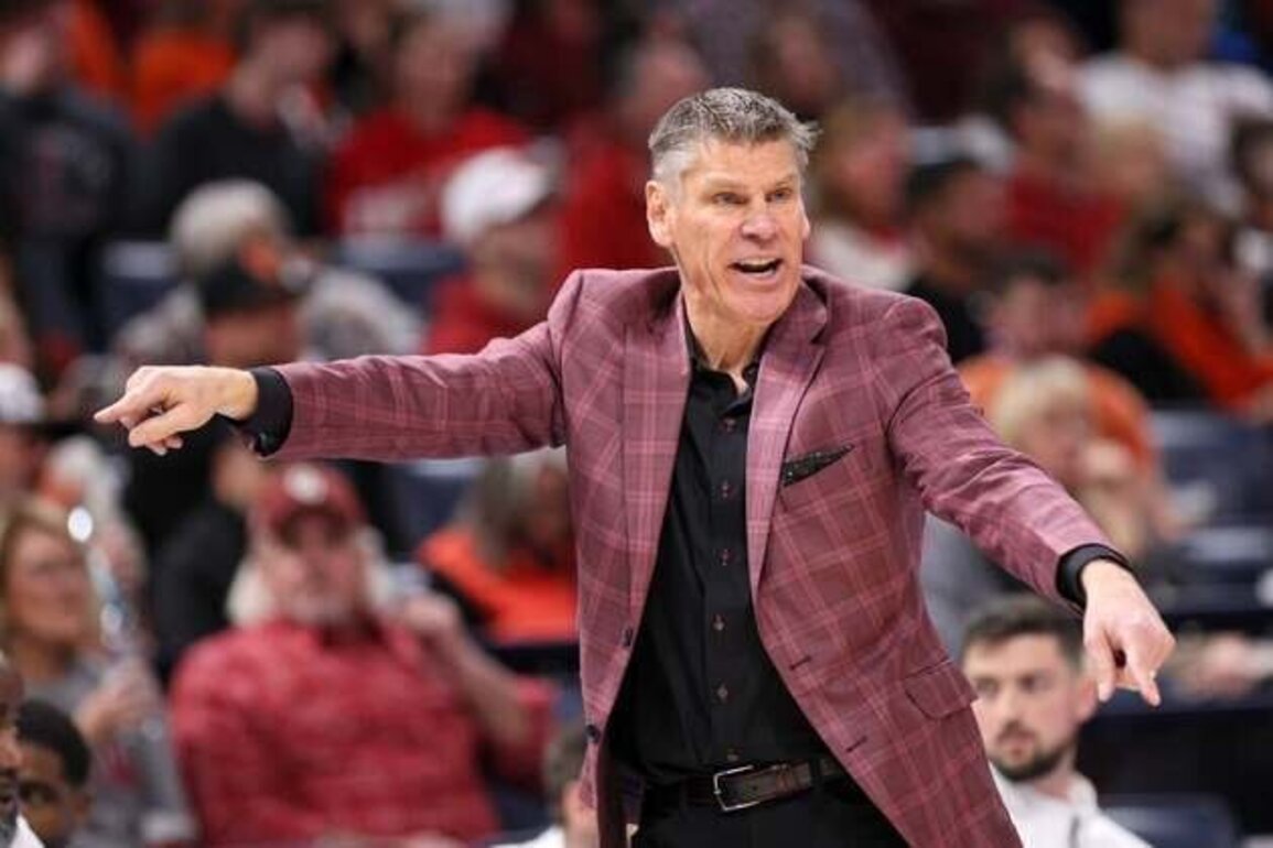 Kuol Atak's 24 points lead Oklahoma past Mississippi Valley State