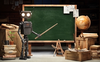 IT Essentials: Robots teach, but do students learn?