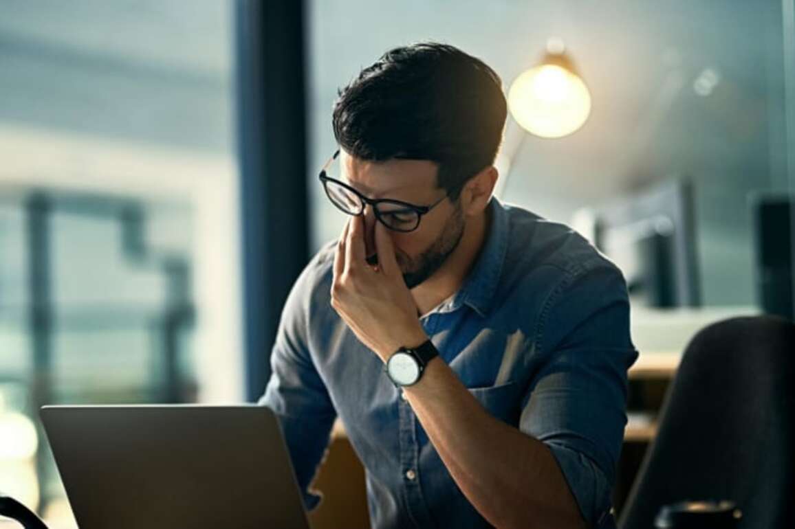 Work It Podcast- Overcoming people pleasing in the workplace
