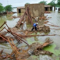 Death toll rises to 216 as monsoon wreaks havoc in Pakistan