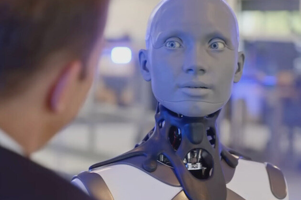 The extended mind  from savantism to artificial intelligence