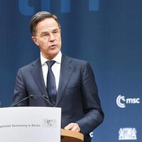 EU should not act as alternative to NATO  Rutte
