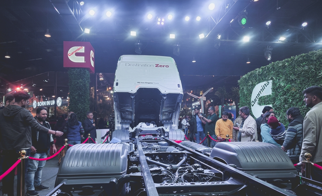 Cummins' new green technology based hydrogen fuel truck at Auto Expo, India. 