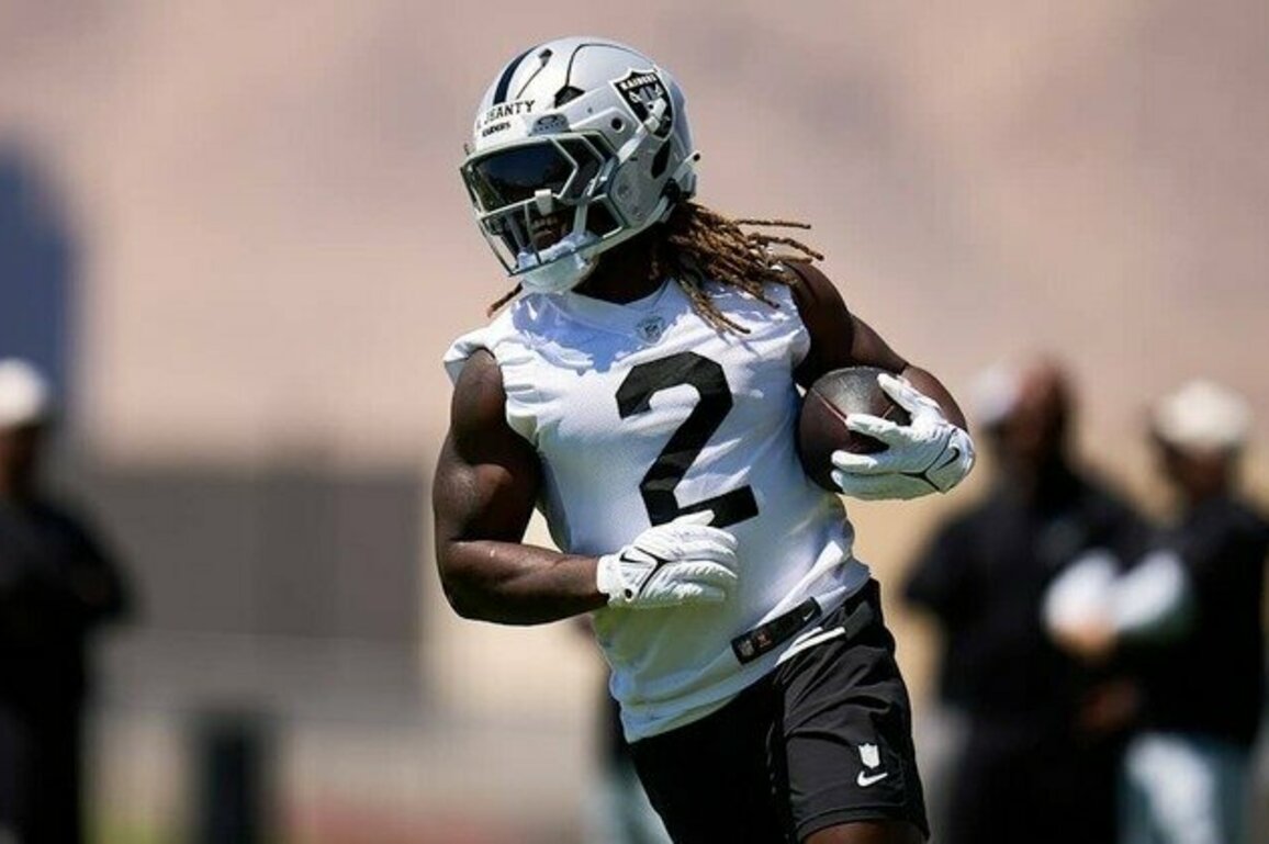 Versus: Top individual matchups we could see in Raiders' 2025 season