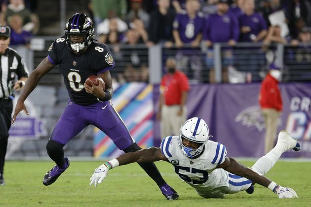 Duel of star QBs highlights high-powered Chargers-Ravens matchup