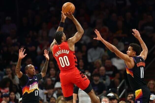 Trail Blazers lose Deni Avdija (back) in victory over shorthanded Suns