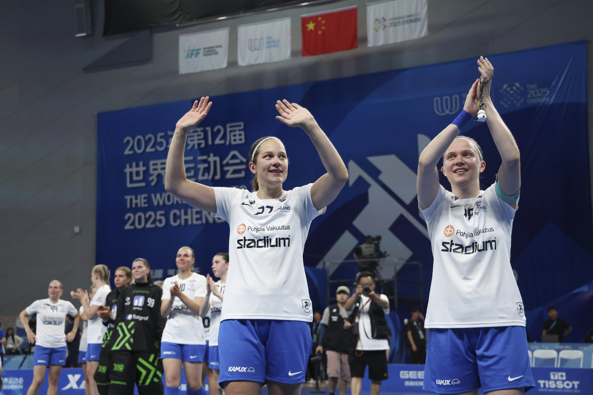 (SP)CHINA-CHENGDU-THE WORLD GAMES 2025-FLOORBALL-WOMEN'S FINALS GOLD MEDAL MATCH-SWE VS FIN (CN)