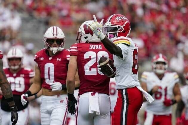Billy Edwards Jr. leaves early as Wisconsin falters in loss to Maryland