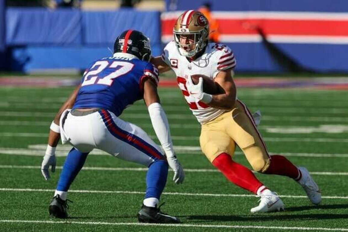 Christian McCaffrey breaks NFL record as 49ers handle Giants