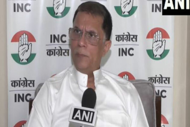 "Reagan offered Aid, Trump threatens Modi": Khera slams Nishikant Dubey's claims
