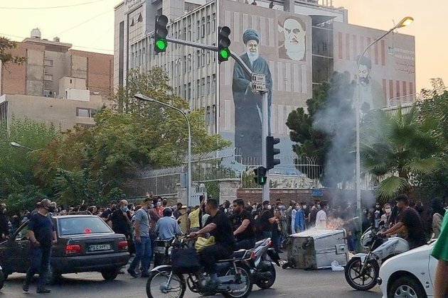 US sanctions Iran&#039;s morality police