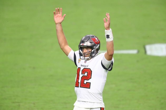 Giants hope to slow surging Brady, Bucs