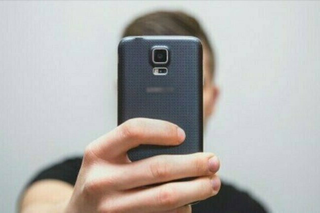 'Consuming too much data, information causes digital obesity'